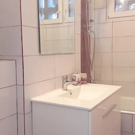 Awesome & Cozy Untold